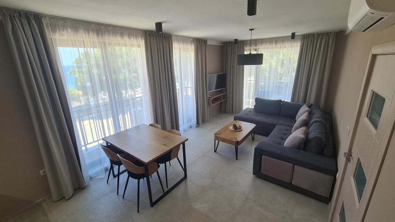 Nea Apartments Ahtopol Bagian luar foto