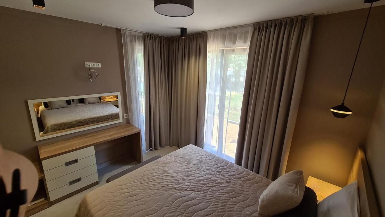 Nea Apartments Ahtopol Bagian luar foto